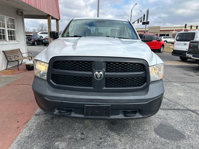 RAM 1500 Tradesman Crew Cab SWB 4WD 2018