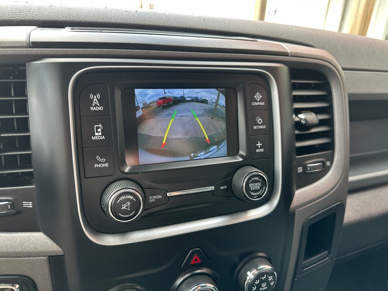 RAM 1500 Tradesman Crew Cab SWB 4WD 2018