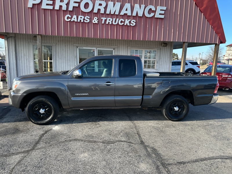 Toyota Tacoma Access Cab Auto 2WD 2012