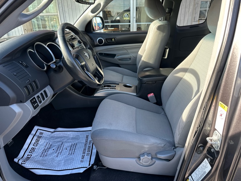 Toyota Tacoma Access Cab Auto 2WD 2012