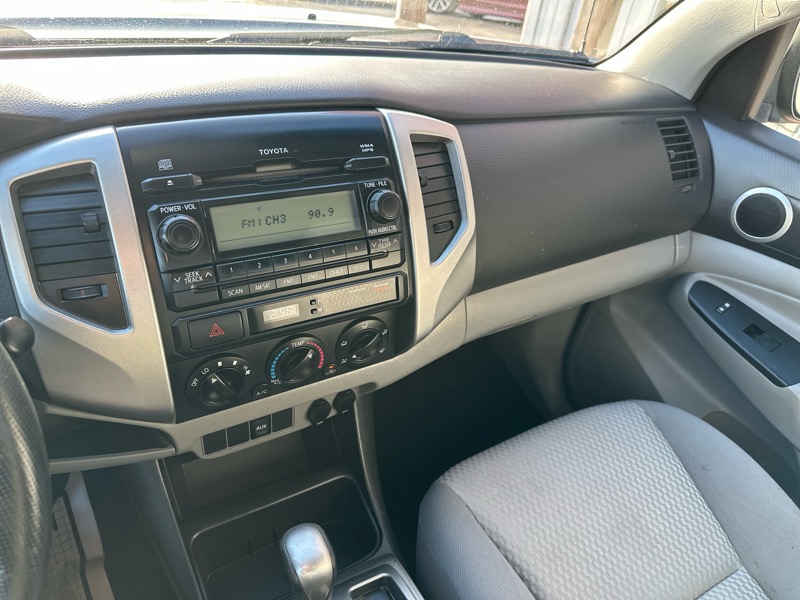 Toyota Tacoma Access Cab Auto 2WD 2012