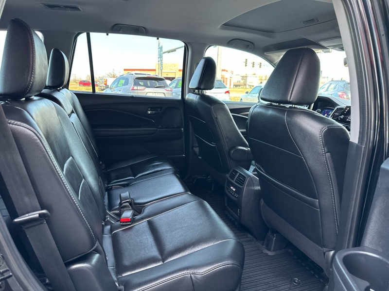 Honda Pilot EX-L w/Navigation 2019