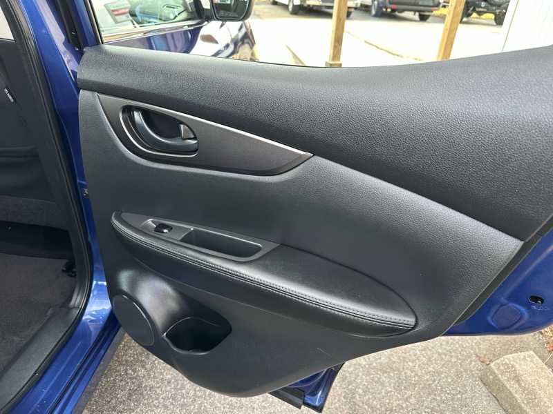 Nissan Rogue Sport S AWD 2021