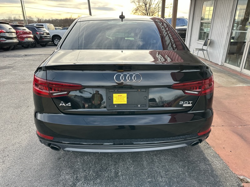 Audi A4 2.0T Premium Plus Sedan 2018