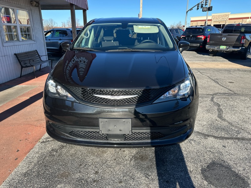 Chrysler Voyager L 2021