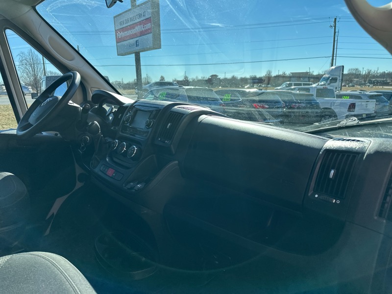 RAM Promaster 1500 Low Roof 136-in. WB 2021