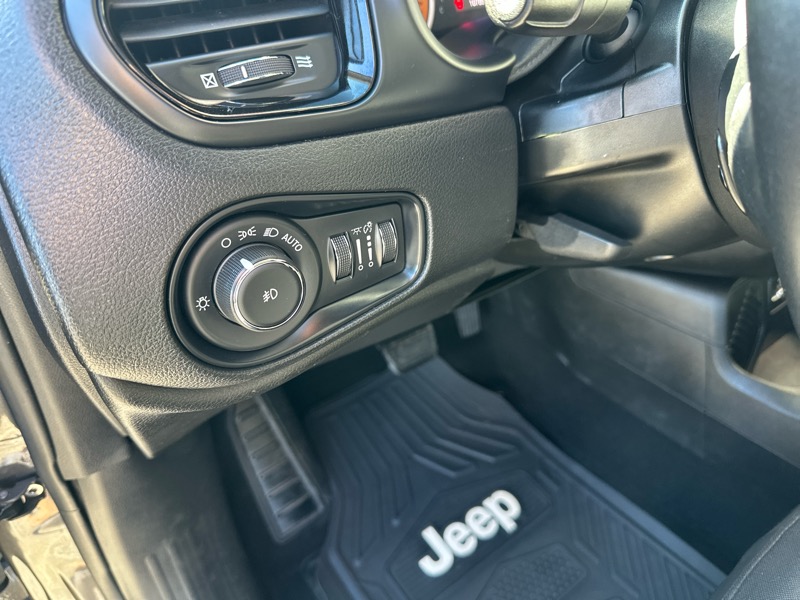 Jeep Renegade Altitude 2017