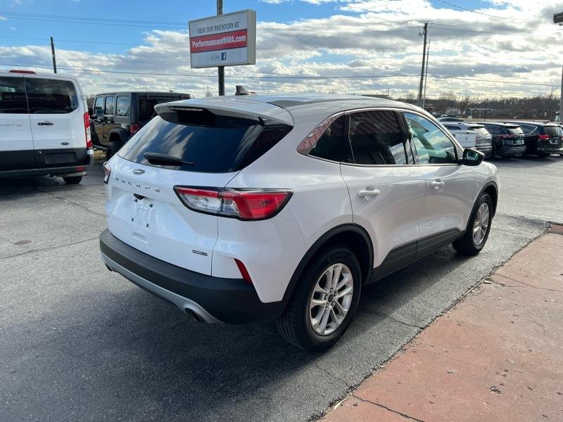 Ford Escape Hybrid SE AWD 2022