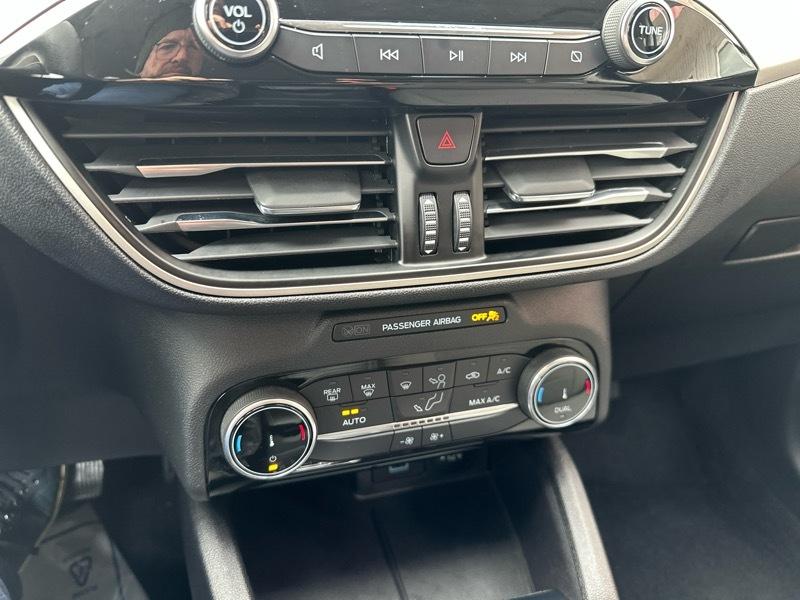 Ford Escape Hybrid SE AWD 2022