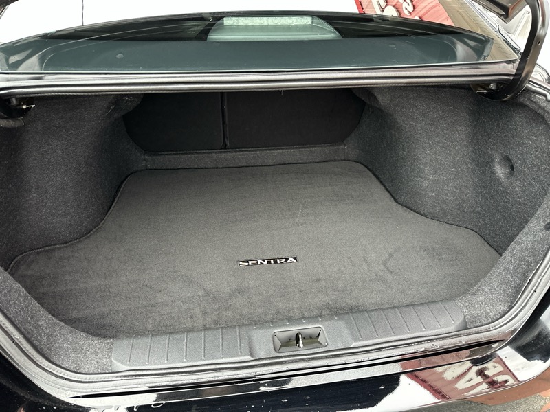 Nissan Sentra SV 2022