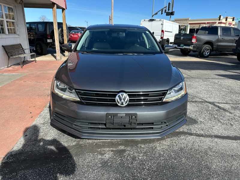 Volkswagen Jetta 1.4T SE 6A 2017