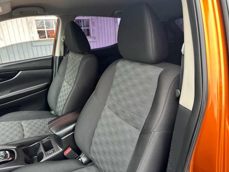 Nissan Rogue Sport SV 2021