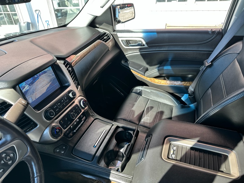 GMC Yukon Denali 4WD 2016