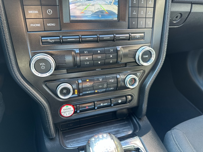 Ford Mustang EcoBoost Coupe 2016