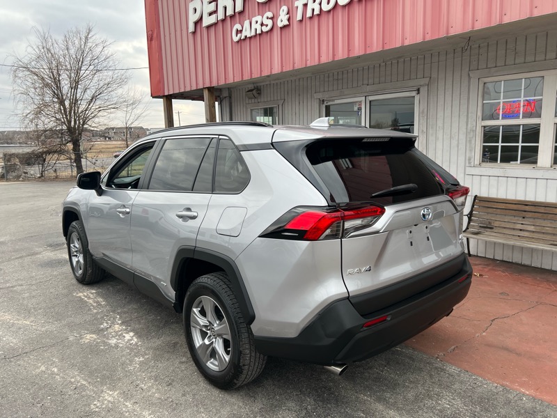 Toyota RAV4 Hybrid LE 2023