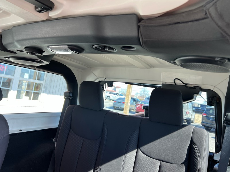 Jeep Wrangler Sport 4WD 2013