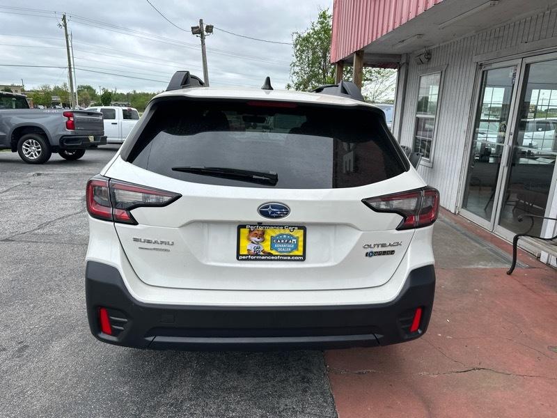 Subaru Outback Premium 2022