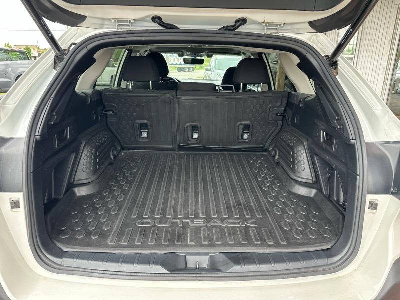 Subaru Outback Premium 2022