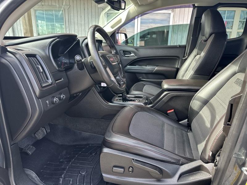 GMC Canyon 4WD Ext Cab 128.3" All Terrain w/Leather 2016