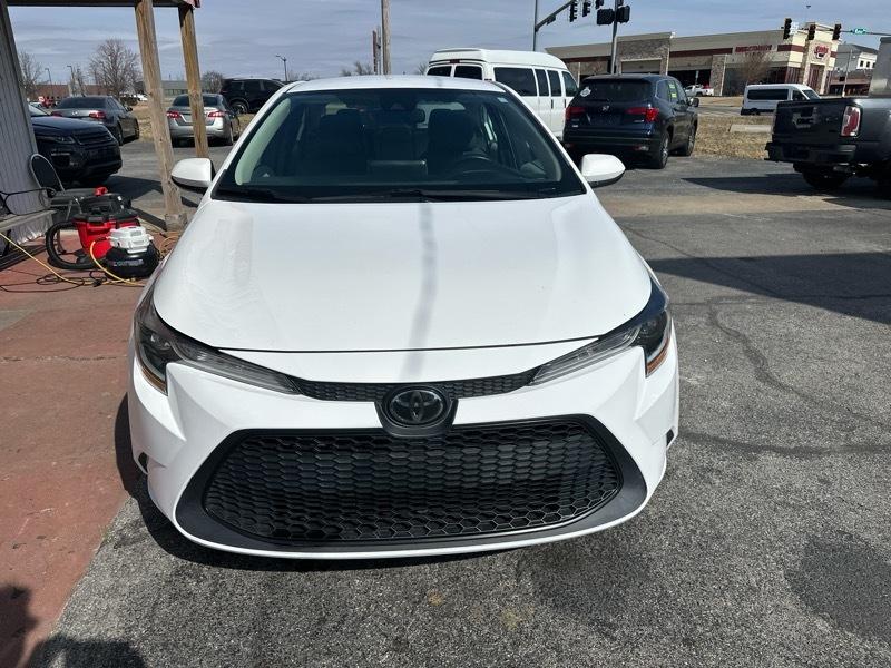 Toyota Corolla LE 2021