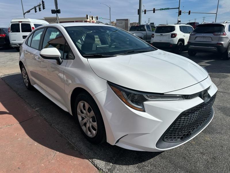 Toyota Corolla LE 2021