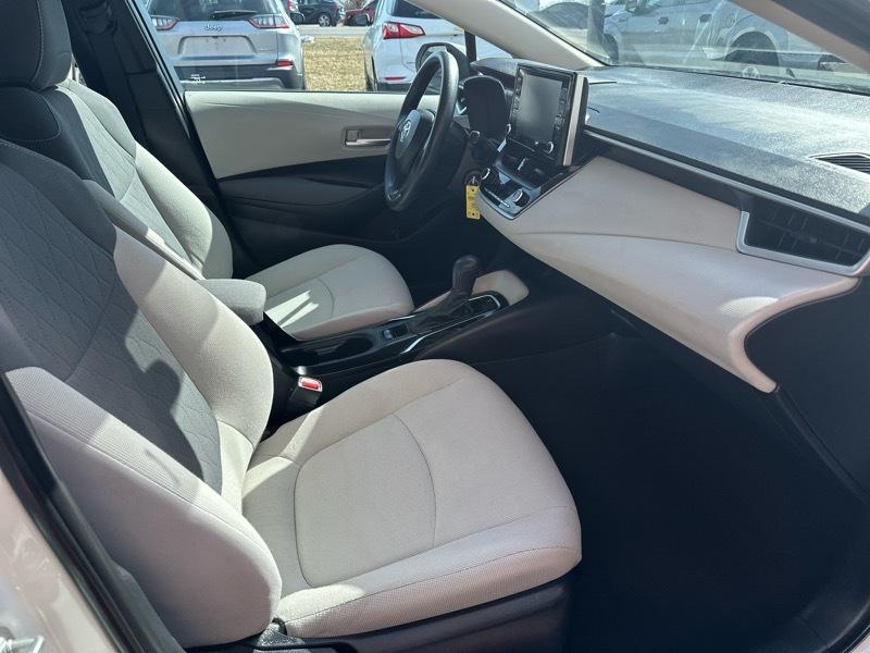 Toyota Corolla LE 2021