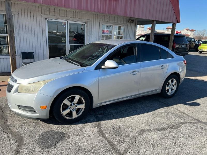 Chevrolet Cruze 1LT 2011