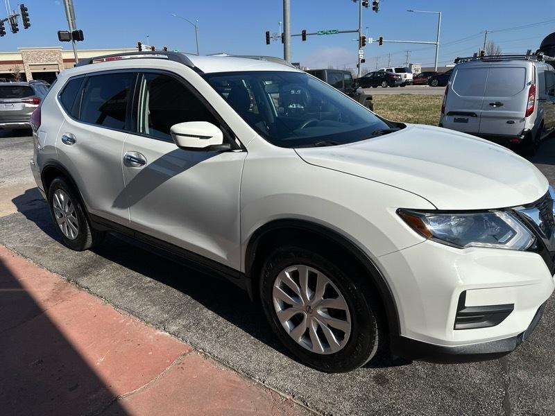 Nissan Rogue SV 2017