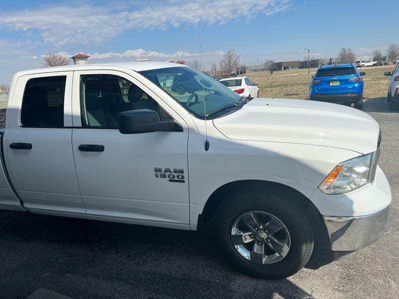 RAM 1500 Classic Tradesman Quad Cab 2WD 2019