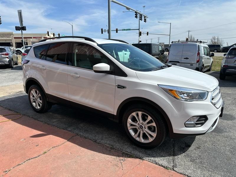 Ford Escape SE FWD 2018