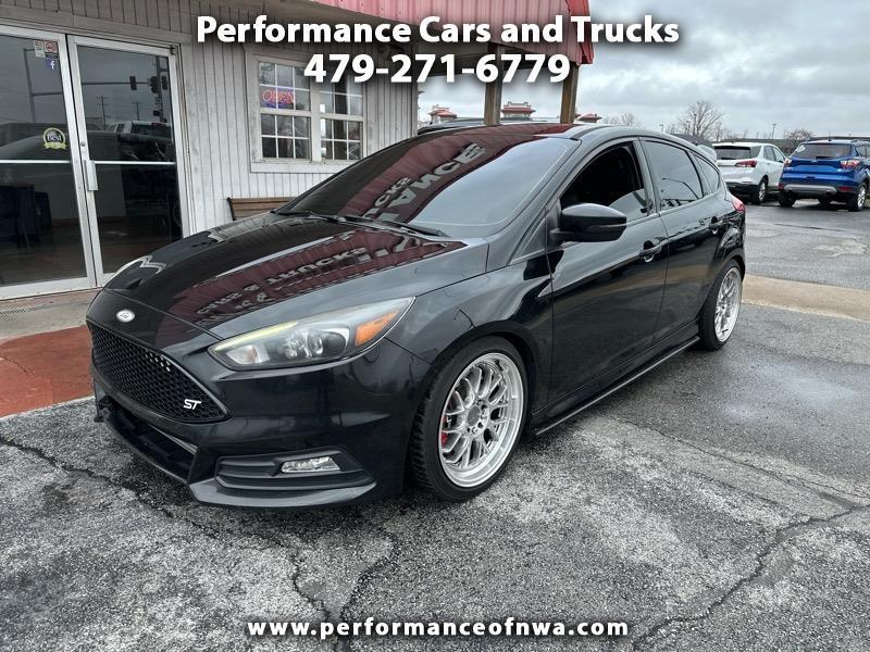 Ford Focus ST Hatch 2016