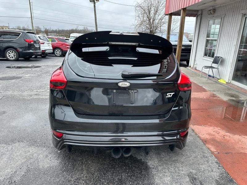 Ford Focus ST Hatch 2016