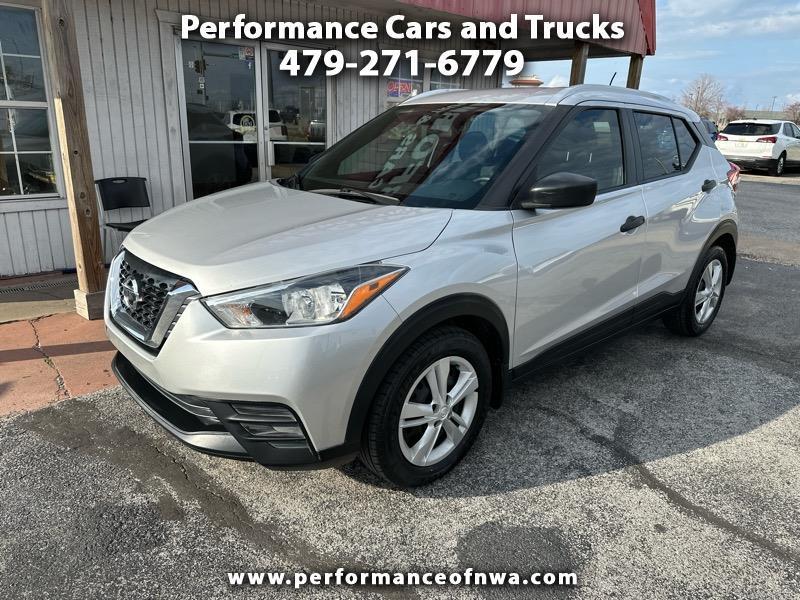 2019 Nissan Kicks SV