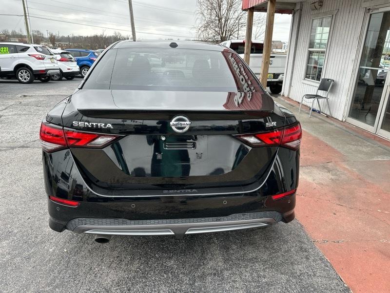 Nissan Sentra SR 2020