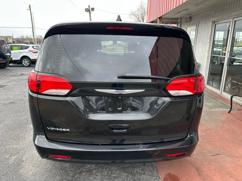 Chrysler Voyager LX 2020