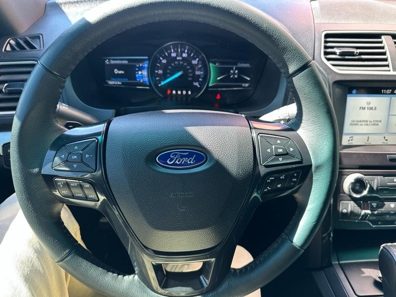 Ford Explorer XLT FWD 2017