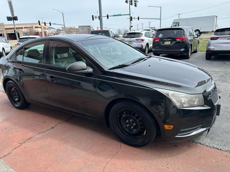 Chevrolet Cruze LS Auto 2014