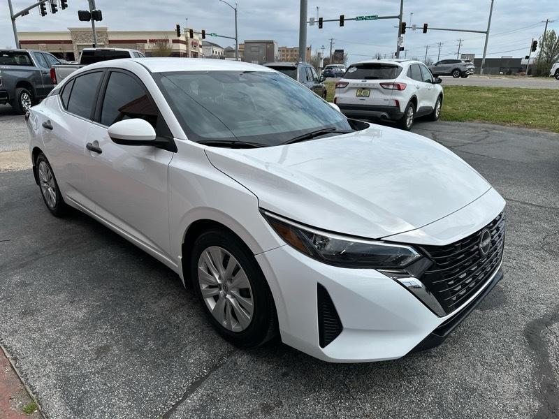 Nissan Sentra S 2024