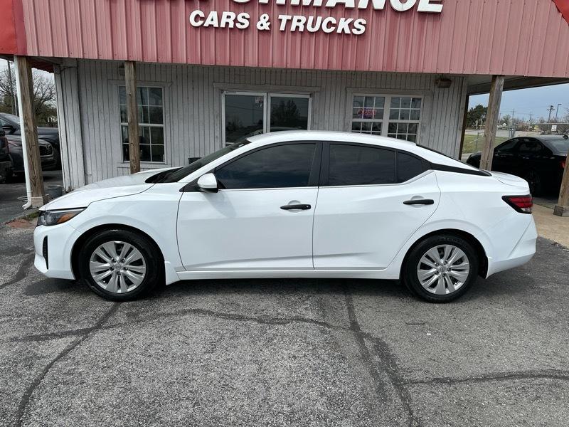 Nissan Sentra S 2024
