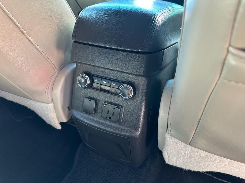 Ford Explorer Limited 4WD 2015