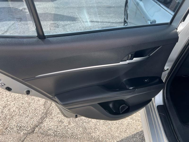 Toyota Camry SE 2019