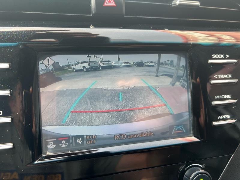 Toyota Camry SE 2019