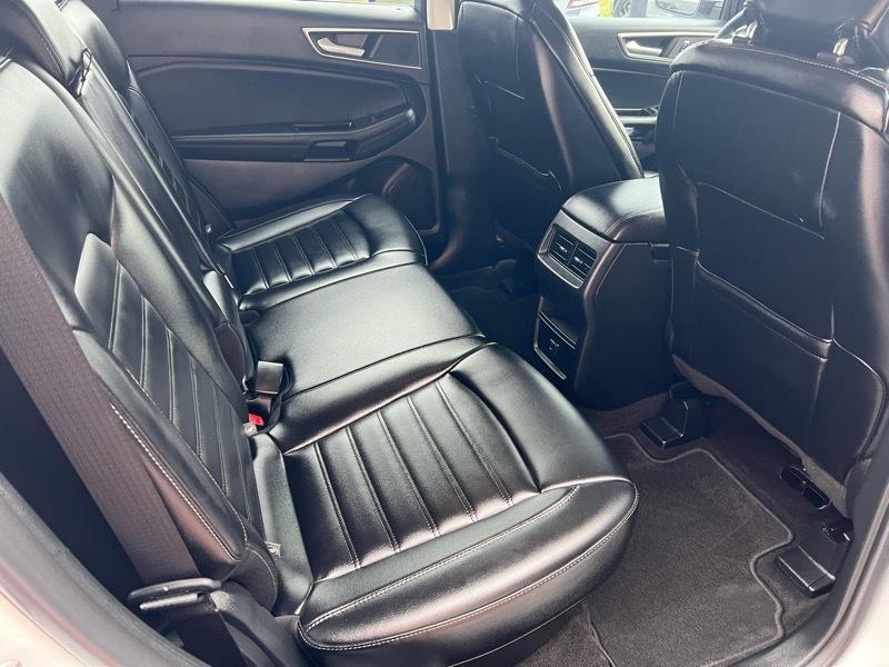 Ford Edge SEL FWD 2019