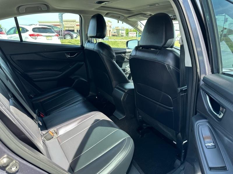 Subaru Impreza 2.0i Limited CVT 4-Door 2017