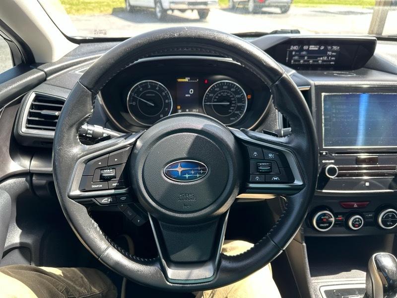 Subaru Impreza 2.0i Limited CVT 4-Door 2017