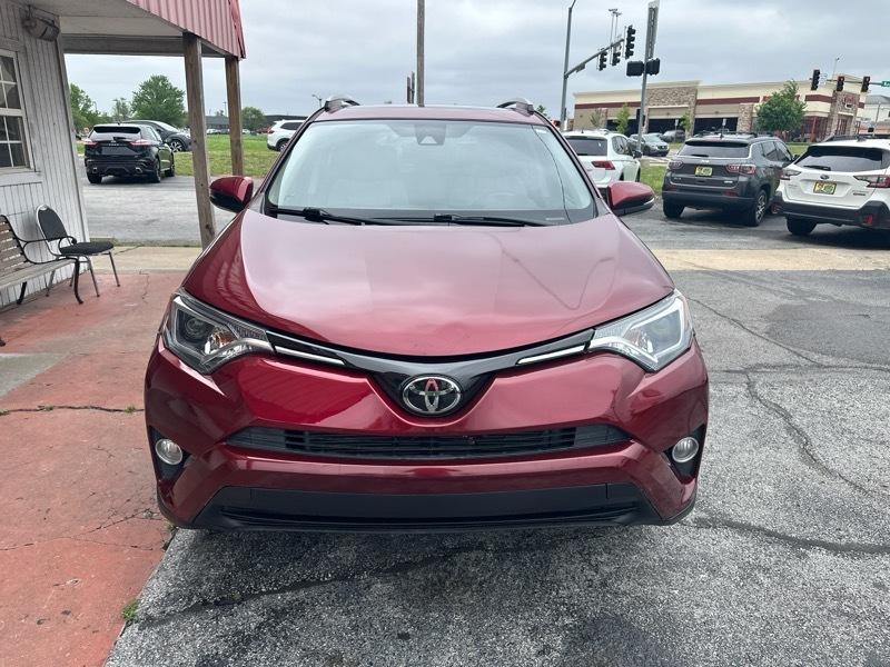 Toyota RAV4 XLE FWD 2018