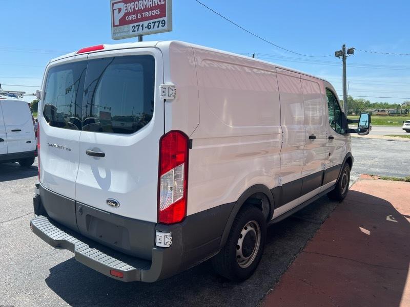 Ford Transit 150 Van Low Roof 60/40 Pass. 130-in. WB 2018