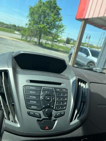 Ford Transit 150 Van Low Roof 60/40 Pass. 130-in. WB 2018