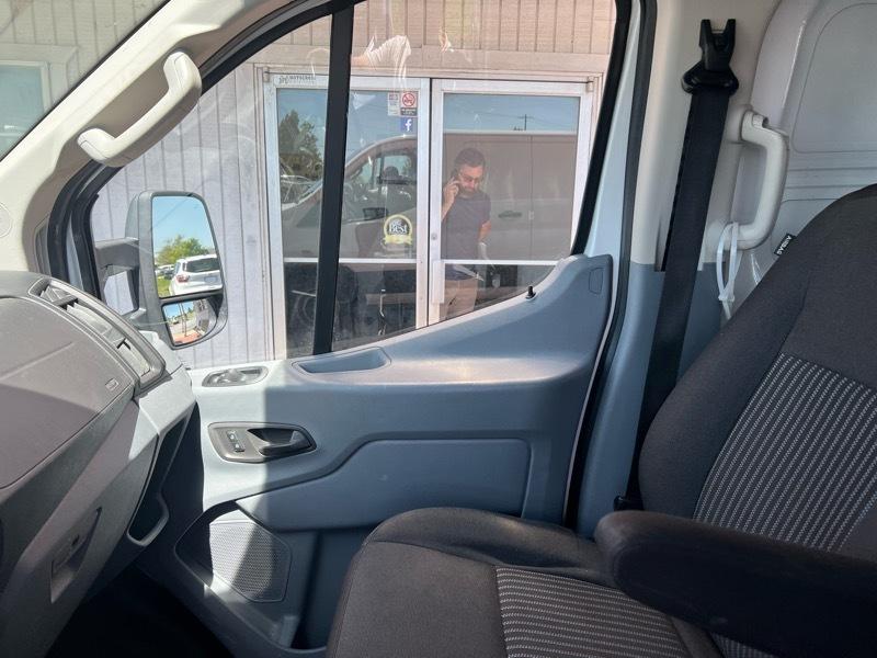 Ford Transit 150 Van Low Roof 60/40 Pass. 130-in. WB 2018