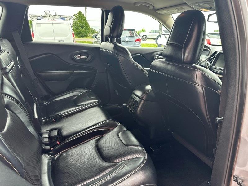 Jeep Cherokee Limited FWD 2014